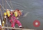 Image Parachutiste United States USA, 1953, de la seconde 25 séquences d'archives historiques vidéo 65675032454