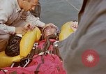 Image Parachutiste United States USA, 1953, de la seconde 40 séquences d'archives historiques vidéo 65675032454