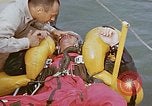 Image Parachutiste United States USA, 1953, de la seconde 48 séquences d'archives historiques vidéo 65675032454