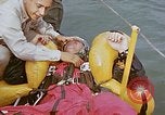Image Parachutiste United States USA, 1953, de la seconde 49 séquences d'archives historiques vidéo 65675032454
