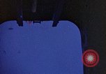Image parachutistes United States USA, 1953, de la seconde 9 séquences d'archives historiques vidéo 65675032456