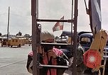 Immagine di Espulsione del soggetto di prova United States USA, 1953, secondo 29 filmato di repertorio 65675032457