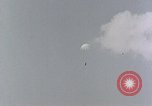 Immagine di Parachutist United States USA, 1953, secondo 7 filmato di repertorio 65675032458