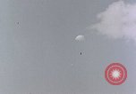 Immagine di Parachutist United States USA, 1953, secondo 8 filmato di repertorio 65675032458