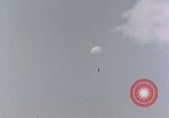 Immagine di Parachutist United States USA, 1953, secondo 9 filmato di repertorio 65675032458