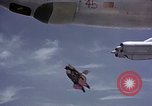 Immagine di Parachutist United States USA, 1953, secondo 29 filmato di repertorio 65675032459