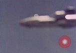 Immagine di Parachutist United States USA, 1953, secondo 16 filmato di repertorio 65675032460