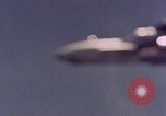 Immagine di Parachutist United States USA, 1953, secondo 18 filmato di repertorio 65675032460