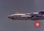 Immagine di Parachutist United States USA, 1953, secondo 26 filmato di repertorio 65675032460