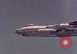 Immagine di Parachutist United States USA, 1953, secondo 27 filmato di repertorio 65675032460