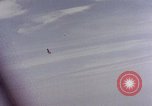 Immagine di Parachutist United States USA, 1953, secondo 51 filmato di repertorio 65675032460