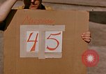 Standbild Fallschirmspringer United States USA, 1953, aus Sekunde 5 historischem Filmmaterial Videoclip 65675032461