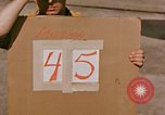 Standbild Fallschirmspringer United States USA, 1953, aus Sekunde 18 historischem Filmmaterial Videoclip 65675032461