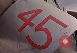 Standbild Fallschirm United States USA, 1953, aus Sekunde 41 historischem Filmmaterial Videoclip 65675032462