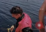 Standbild Fallschirmspringer United States USA, 1953, aus Sekunde 55 historischem Filmmaterial Videoclip 65675032463