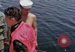 Standbild Fallschirmspringer United States USA, 1953, aus Sekunde 57 historischem Filmmaterial Videoclip 65675032463