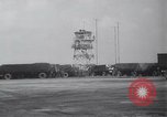 Immagine di Ponte aereo di Berlino Francoforte Germania Rhein-Main Air Base, 1949, secondo 15 filmato di repertorio 65675032470