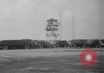 Immagine di Ponte aereo di Berlino Francoforte Germania Rhein-Main Air Base, 1949, secondo 16 filmato di repertorio 65675032470
