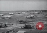 Immagine di Ponte aereo di Berlino Francoforte Germania Rhein-Main Air Base, 1949, secondo 29 filmato di repertorio 65675032470