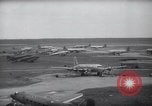 Immagine di Ponte aereo di Berlino Francoforte Germania Rhein-Main Air Base, 1949, secondo 33 filmato di repertorio 65675032470