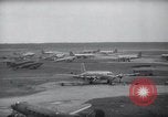 Immagine di Ponte aereo di Berlino Francoforte Germania Rhein-Main Air Base, 1949, secondo 34 filmato di repertorio 65675032470