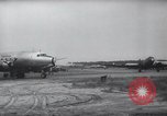 Immagine di Ponte aereo di Berlino Francoforte Germania Rhein-Main Air Base, 1949, secondo 57 filmato di repertorio 65675032470