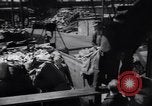 Immagine di Ponte aereo di Berlino Francoforte Germania Rhein-Main Air Base, 1949, secondo 50 filmato di repertorio 65675032471