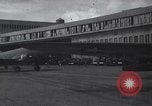 Immagine di C-54 Francoforte Germania Rhein-Main Air Base, 1949, secondo 1 filmato di repertorio 65675032472