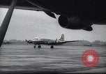 Immagine di C-54 Francoforte Germania Rhein-Main Air Base, 1949, secondo 19 filmato di repertorio 65675032472