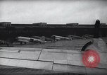 Immagine di C-54 Francoforte Germania Rhein-Main Air Base, 1949, secondo 46 filmato di repertorio 65675032472