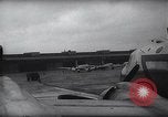 Immagine di C-54 Francoforte Germania Rhein-Main Air Base, 1949, secondo 51 filmato di repertorio 65675032472