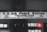 Image Pont Aérien de Berlin Berlin Allemagne, 1949, de la seconde 3 séquences d'archives historiques vidéo 65675032473