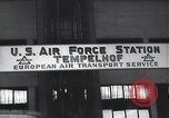 Image Pont Aérien de Berlin Berlin Allemagne, 1949, de la seconde 5 séquences d'archives historiques vidéo 65675032473