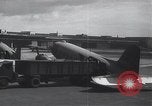 Image Pont Aérien de Berlin Berlin Allemagne, 1949, de la seconde 12 séquences d'archives historiques vidéo 65675032473