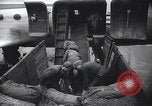 Image Pont Aérien de Berlin Berlin Allemagne, 1949, de la seconde 37 séquences d'archives historiques vidéo 65675032473