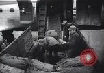 Image Pont Aérien de Berlin Berlin Allemagne, 1949, de la seconde 40 séquences d'archives historiques vidéo 65675032473