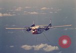 Image C-119J Oahu Hawaii USA, 1959, de la seconde 30 séquences d'archives historiques vidéo 65675032475
