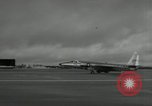 Standbild U-2D nimmt während der Kubakrise Del Rio Texas Laughlin Air Force Base USA, 1962, aus Sekunde 40 historischem Filmmaterial Videoclip 65675032487