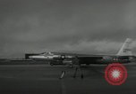 Standbild U-2D nimmt während der Kubakrise Del Rio Texas Laughlin Air Force Base USA, 1962, aus Sekunde 56 historischem Filmmaterial Videoclip 65675032487
