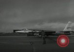 Standbild U-2D nimmt während der Kubakrise Del Rio Texas Laughlin Air Force Base USA, 1962, aus Sekunde 57 historischem Filmmaterial Videoclip 65675032487