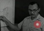 Standbild USAF SAC U-2-Flugzeuge Flugplanung United States USA, 1962, aus Sekunde 8 historischem Filmmaterial Videoclip 65675032488
