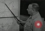 Standbild USAF SAC U-2-Flugzeuge Flugplanung United States USA, 1962, aus Sekunde 27 historischem Filmmaterial Videoclip 65675032488
