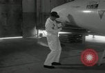 Standbild Techniker Orlando Florida McCoy Air Force Base USA, 1962, aus Sekunde 9 historischem Filmmaterial Videoclip 65675032489