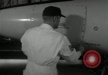 Standbild Techniker Orlando Florida McCoy Air Force Base USA, 1962, aus Sekunde 22 historischem Filmmaterial Videoclip 65675032489