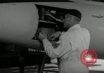 Standbild Techniker Orlando Florida McCoy Air Force Base USA, 1962, aus Sekunde 44 historischem Filmmaterial Videoclip 65675032489