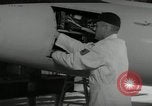 Standbild Techniker Orlando Florida McCoy Air Force Base USA, 1962, aus Sekunde 51 historischem Filmmaterial Videoclip 65675032489