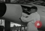 Standbild Techniker Orlando Florida McCoy Air Force Base USA, 1962, aus Sekunde 61 historischem Filmmaterial Videoclip 65675032489
