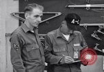 Standbild film Dosen Omaha Nebraska Offutt Air Force Base USA, 1962, aus Sekunde 9 historischem Filmmaterial Videoclip 65675032496