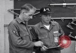 Standbild film Dosen Omaha Nebraska Offutt Air Force Base USA, 1962, aus Sekunde 13 historischem Filmmaterial Videoclip 65675032496