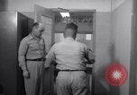 Standbild film Dosen Omaha Nebraska Offutt Air Force Base USA, 1962, aus Sekunde 26 historischem Filmmaterial Videoclip 65675032496